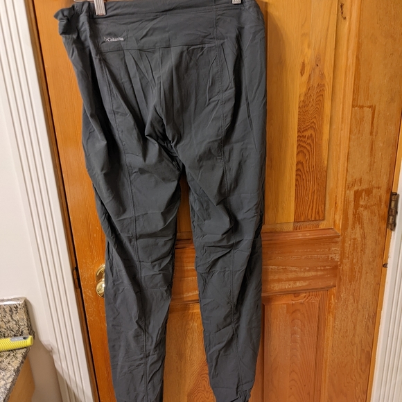 Columbia Pants - Picture 2 of 7